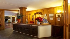 Reception Hotel Dolonne Courmayeur